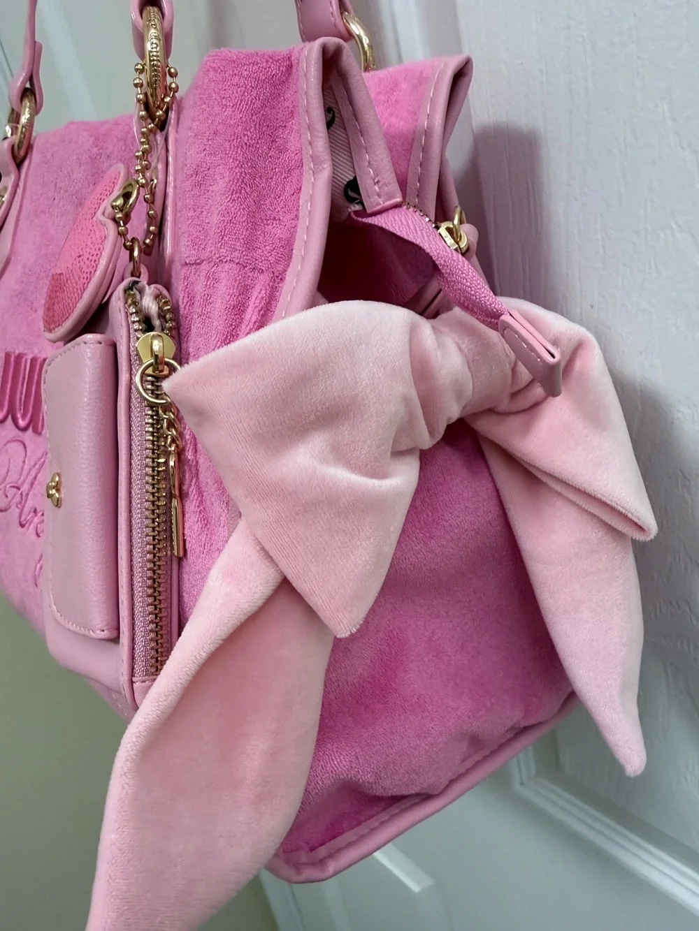 NWT Juicy Couture Juicy Angel Tote in Pink Angel w/Mini-Bag, Charm